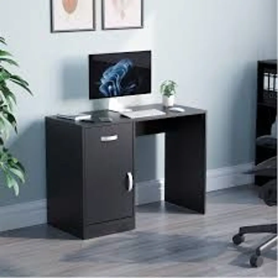 BOXED LASSIC VIDA DESIGN HUDSON COMPUTER DESK - BLACK (1 BOX)