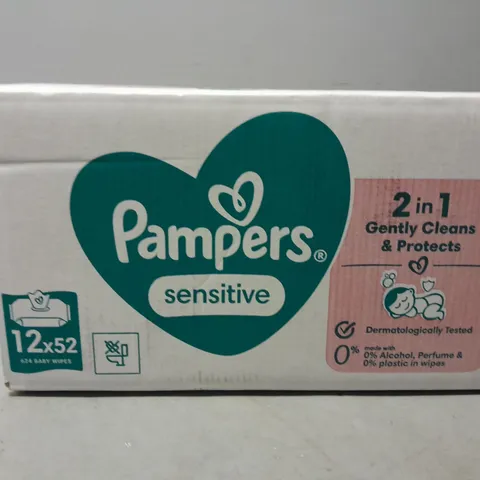 SEALED PAMPERS SENSITIVE 2 IN 1 GENTLY CLEANS & PROTECTS  - 12 PACKS