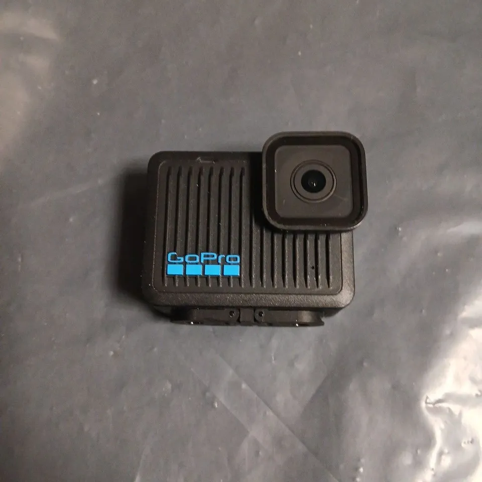 GOPRO HERO ACTION CAMERA 