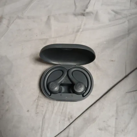 JLAB WIRELESS EARBUDS IN CHARGING CASE 