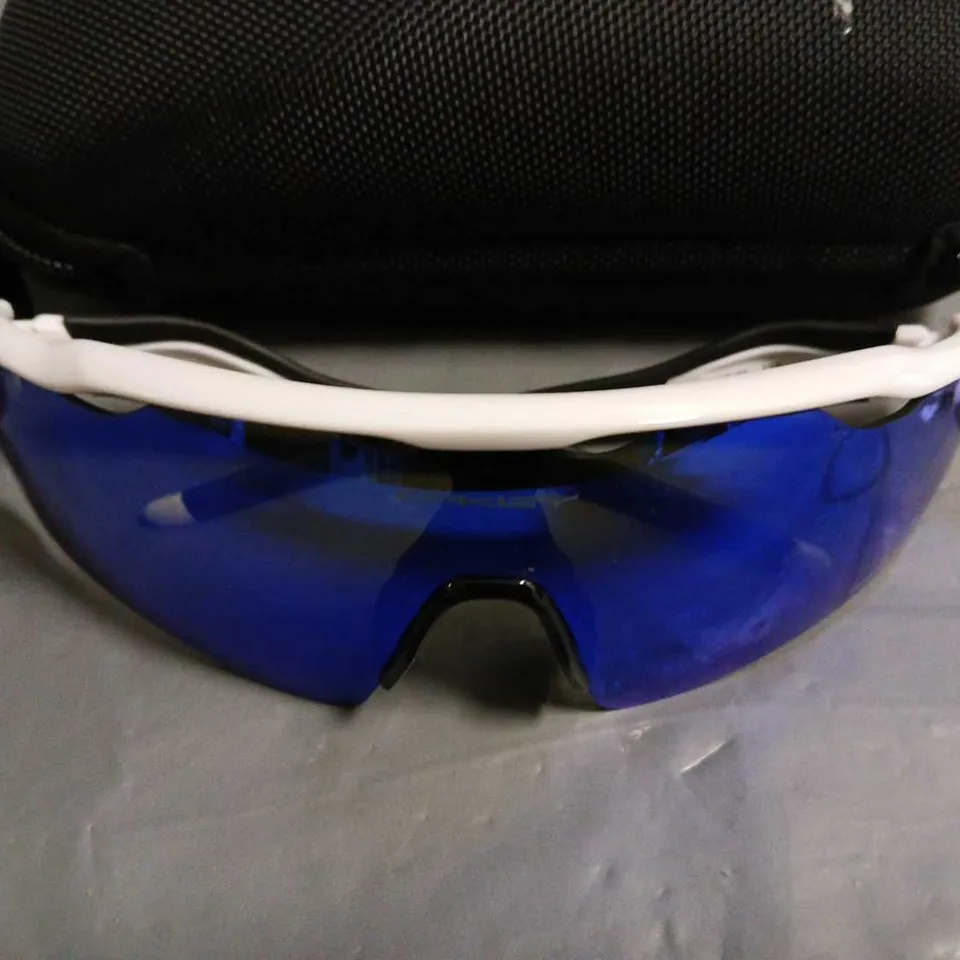 PAIR OF OAKLEY WHITE SPORTS STYLE GLASSES