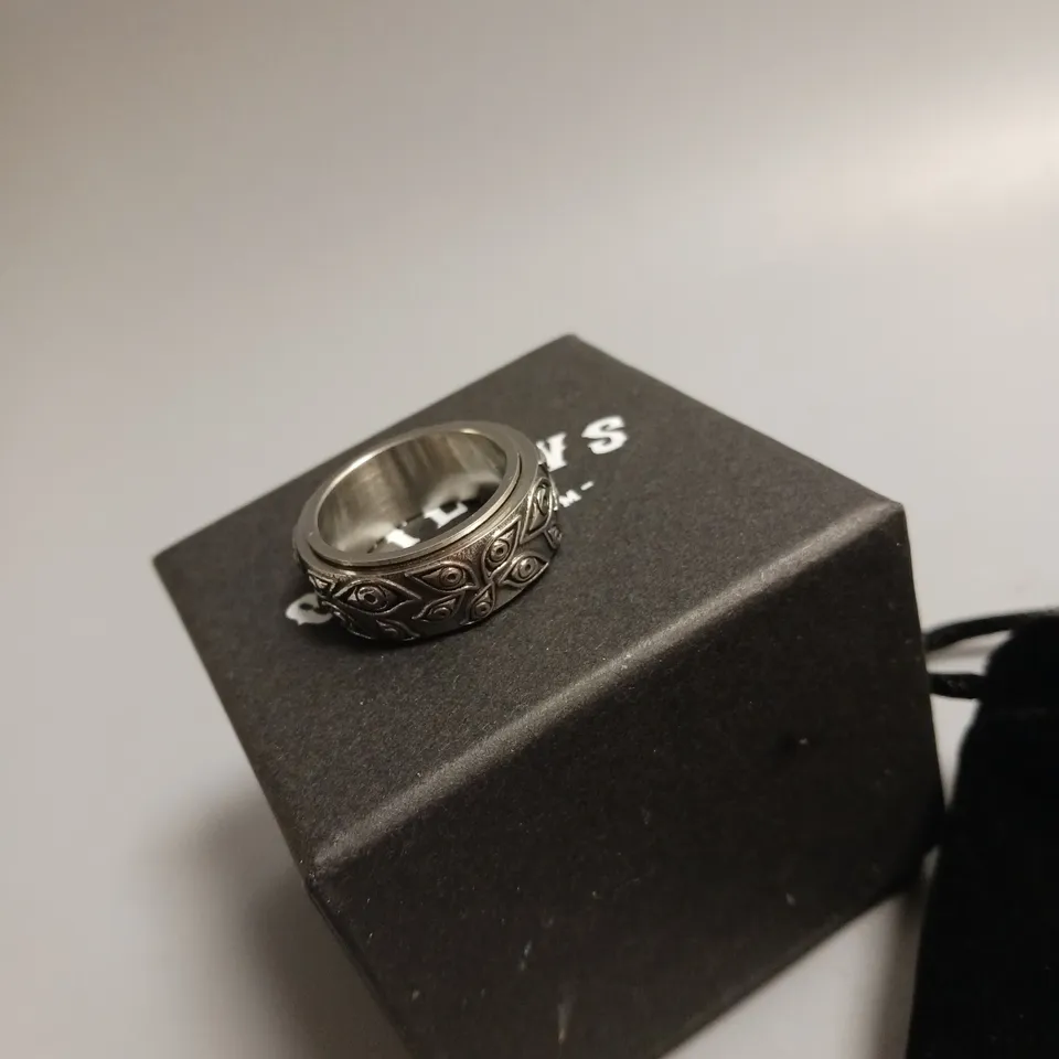 OUTLAWS AMSTERDAM THE EYES SILVER SPINNING RING SIZE 8