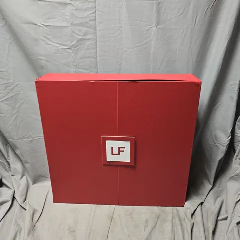 BOXED LOOK FABULOUS ADVENT CALENDAR