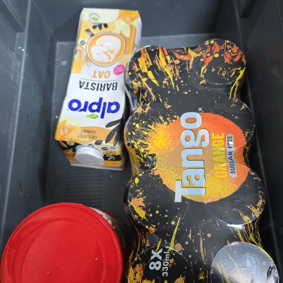 APPROXIMATELY 7 ASSORTED FOOD/DRINK PRODUCTS TO INCLUDE TRUFFLES, HUEL DRINK, TANGO DRINKS ETC 