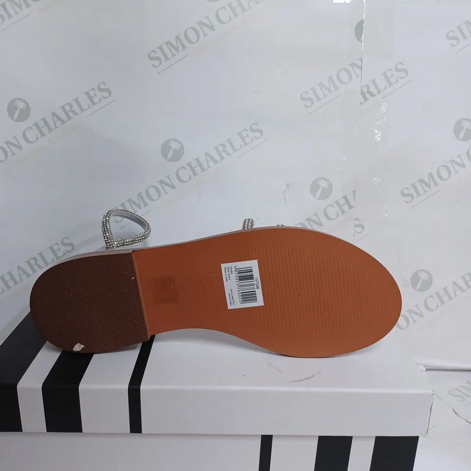 JOHN LEWIS NOELLE SILVER FLATS - SIZE 6
