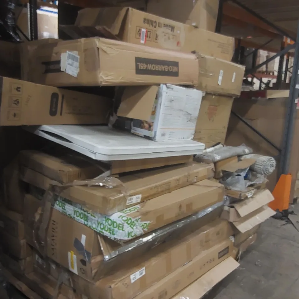 PALLET CONTAINING A VERY LARGE QUANTITY OF ASSORTED ITEMS INCLUDING: FURNITURE PARTS, WHEELBARROW, RUGS, AIRFRYER ECT
