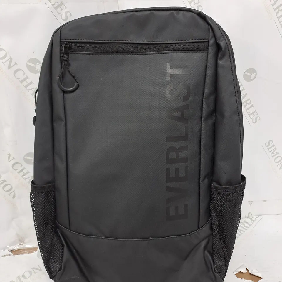 EVERLAST RUCKSACK IN BLACK