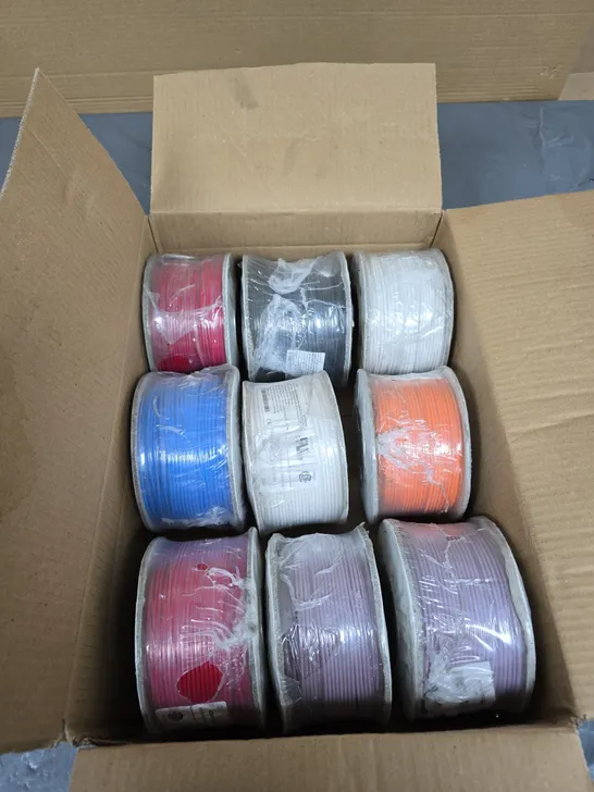Lot 152: ASSORTED INSULATED ELECTRICAL WIRE SPOOLS – 9 COLOURS IN BOX ...