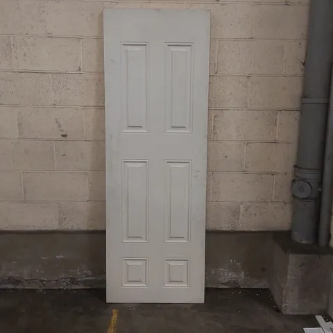 WOODEN INTERNAL DOOR - APPROXIMATELY 198.2 x 69cm