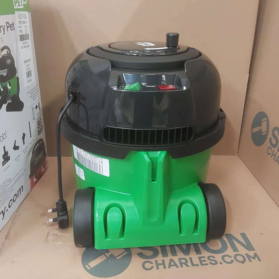 BOXED HENRY PET 200-11 CYLINDER VACUUM CLEANER