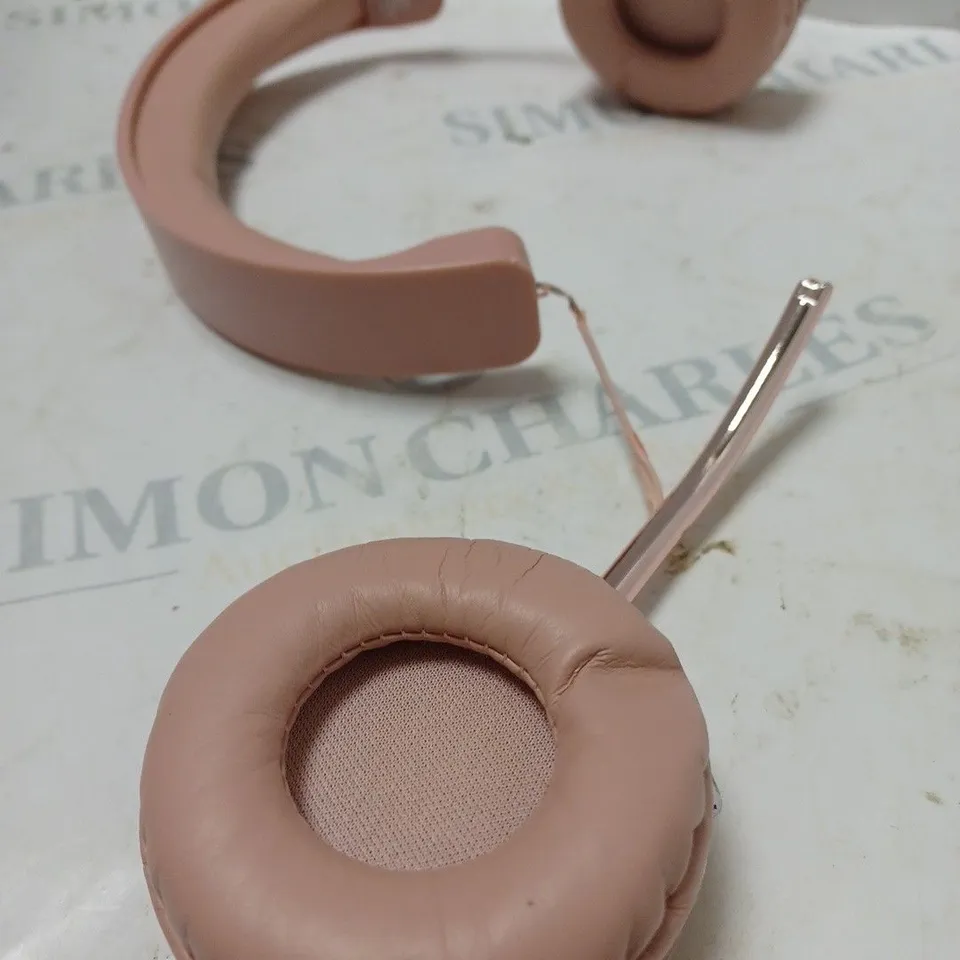 KITSOUND METRO X BLUETOOTH HEADPHONES IN PINK