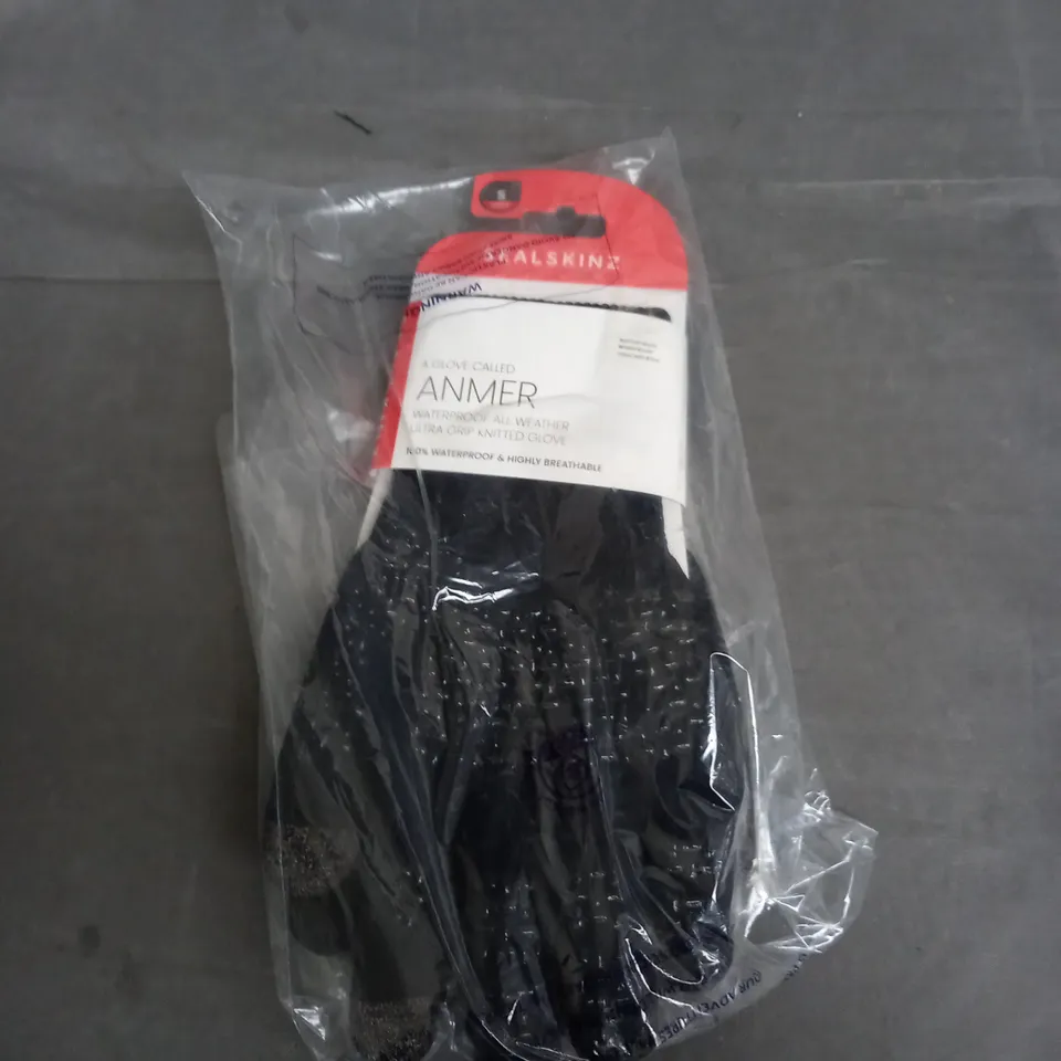 SEALED SEALSKINZ ANMER WATERPROOF ALL WEATHER ULTRA GRI KNITTED GLOVE PAIR