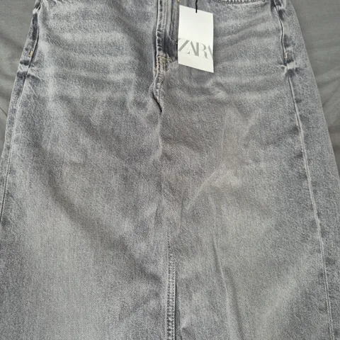 ZARA WIDE LEG JEANS IN GREY SIZE UK 10