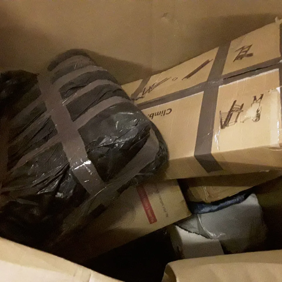 PALLET OF ASSORTED PRODUCTS INCLUDING GAMING CHAIR, TABLE TENNIS TABLE, OFFICE CHAIR, MOBILE CART FOR TVS 