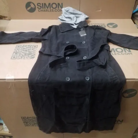 BOX CONTAINING APPROXIMATELY 5 BRAND NEW J D WILLIAMS BLACK HOODED TRENCH COAT - SIZE 14