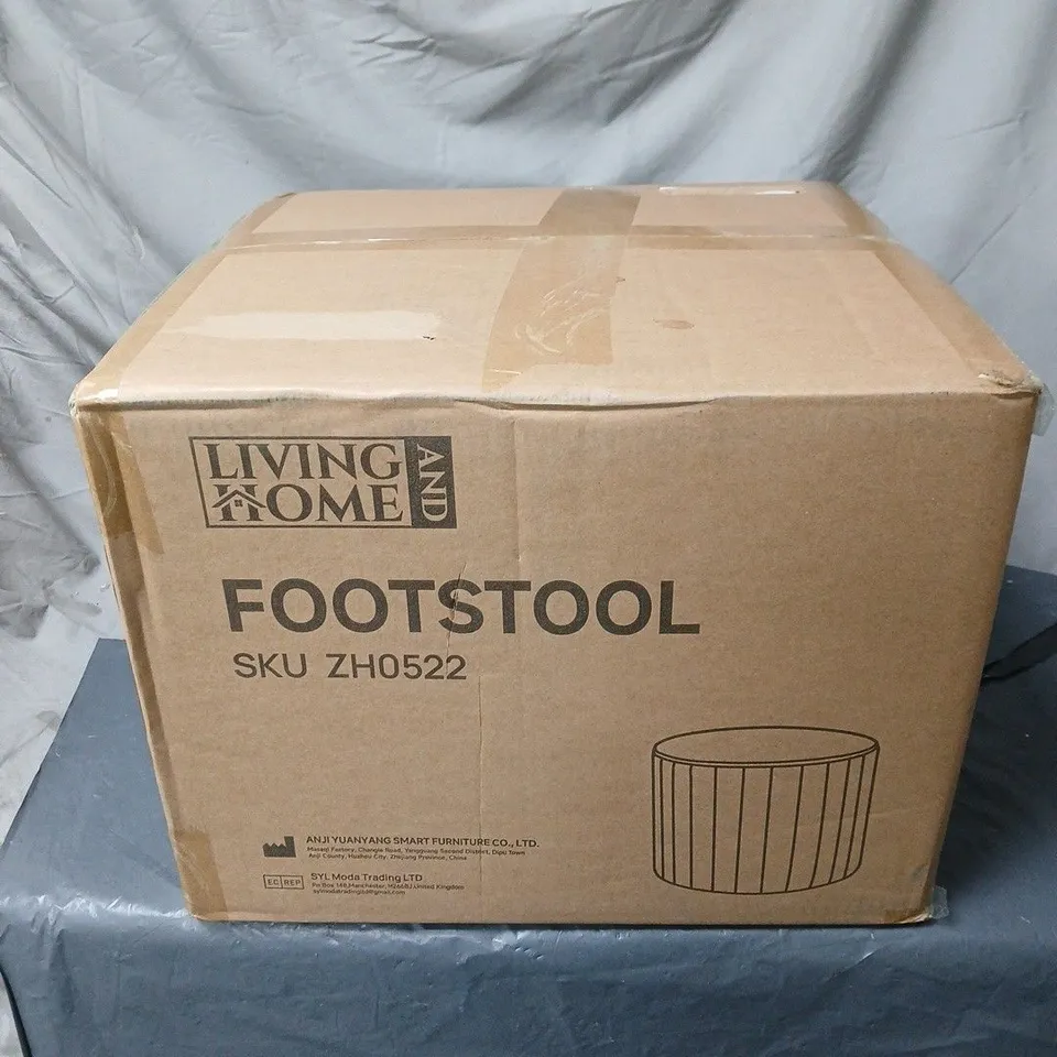 LIVING AND HOME FOOT STOOL BOXED