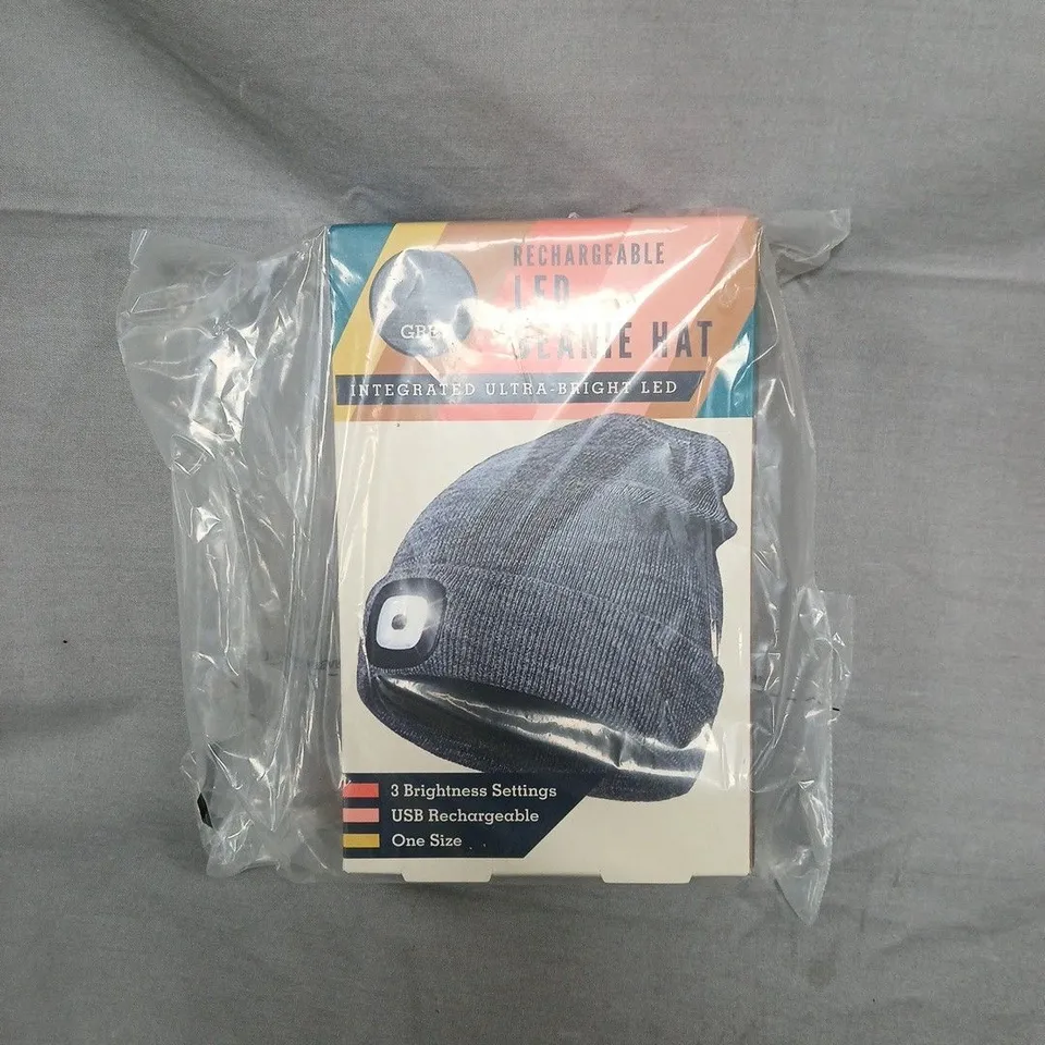 RECHARGEABLE LED BEANIE HAT – ONE SIZE