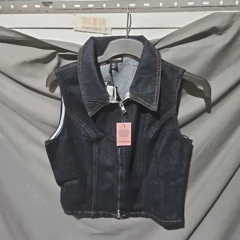 PRETTYLITTLETHING DENIM SLEEVELESS ZIP VEST β UK 12 (EU 40, US 8) WOMENS