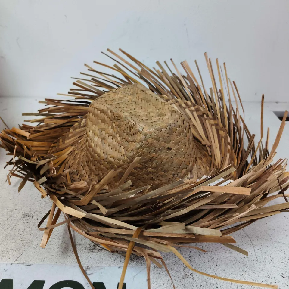 5 X ADULTS STRAW BEACHCOMBER HATS 
