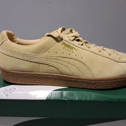 BOXED PUMA SUEDE GUM PEBBLE GUM TRAINERS - UK 12