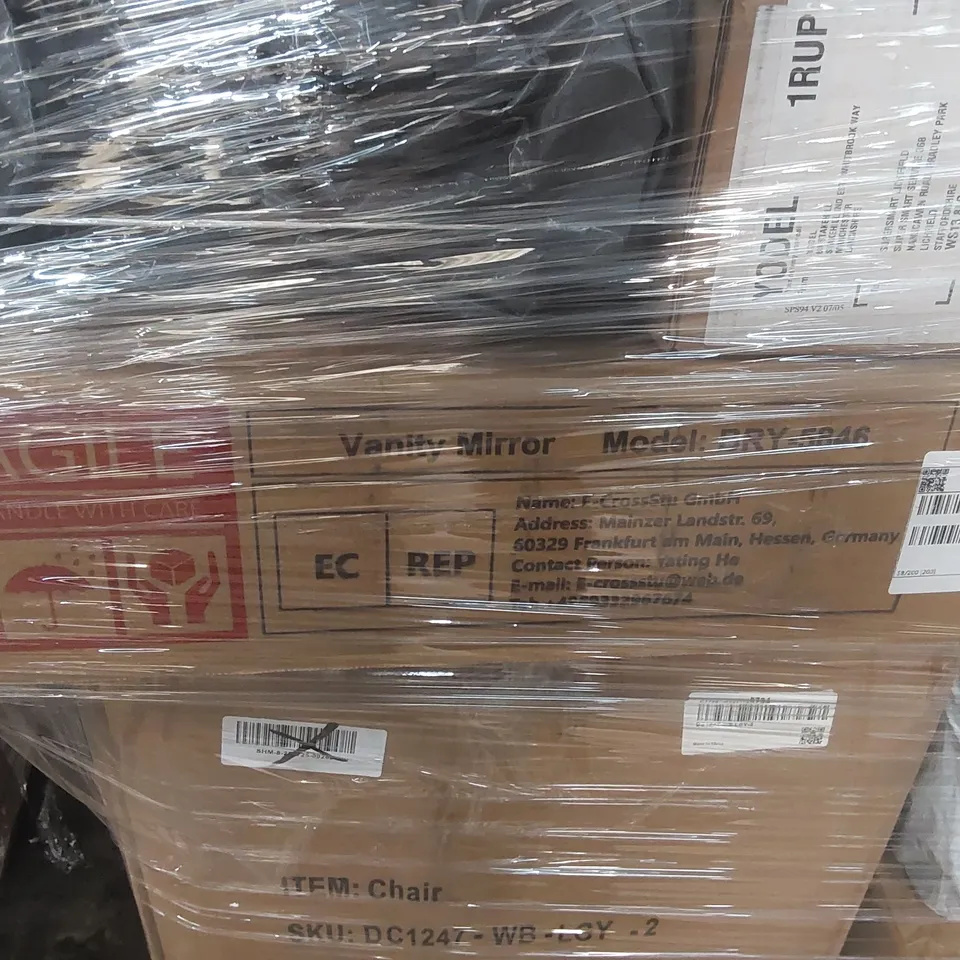 PALLET CONTAINING A LARGE QUANTITY OF ASSORTED CONSUMER PRODUCTS INCLUDING: BATHROOM MIRROR CABINET, CHAIR, DISTILLER, BATHROOM MIRROR ECT