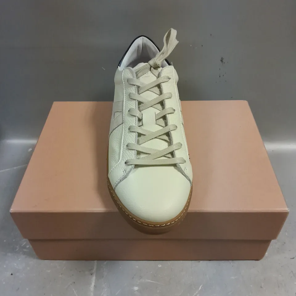 BOXED PAIR OF AIR & GRACE CRU SIGNATURE SHOES - 8