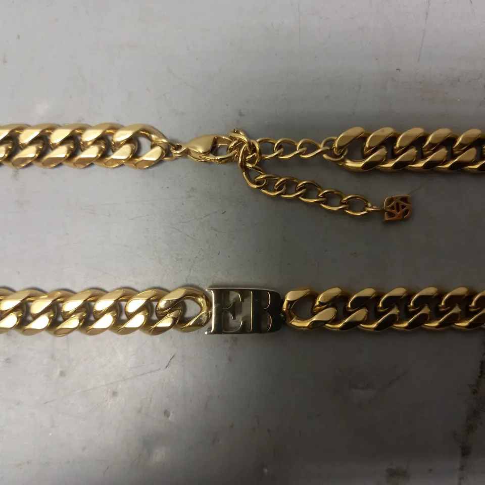 BOXED ABBOTT LYON CUSTOM INITIAL CHAIN NECKLACE IN GOLD
