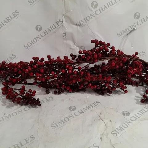 HOME REFLECTIONS PRE-LIT MIXED BERRY GARLAND