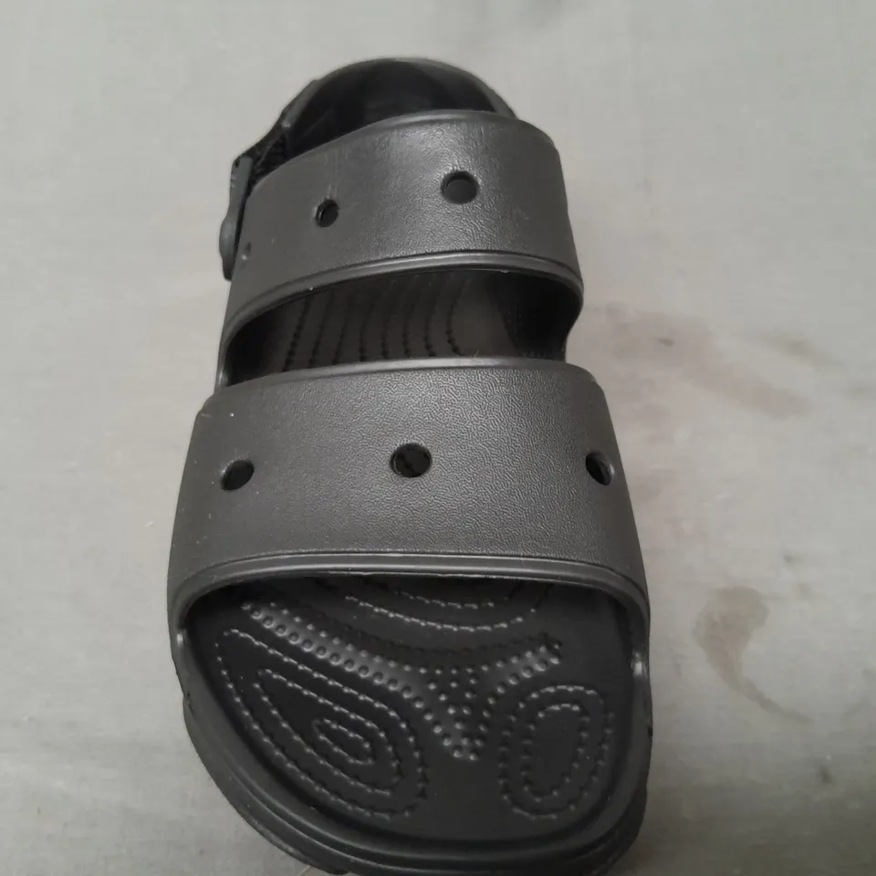 PAIR OF CROCS ALL TERRAIN SANDALS IN BLACK UK SIZE M9/W10