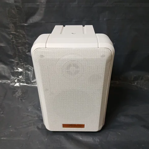 PC WERTH SOUNDFIELD SPEAKER IN WHITE
