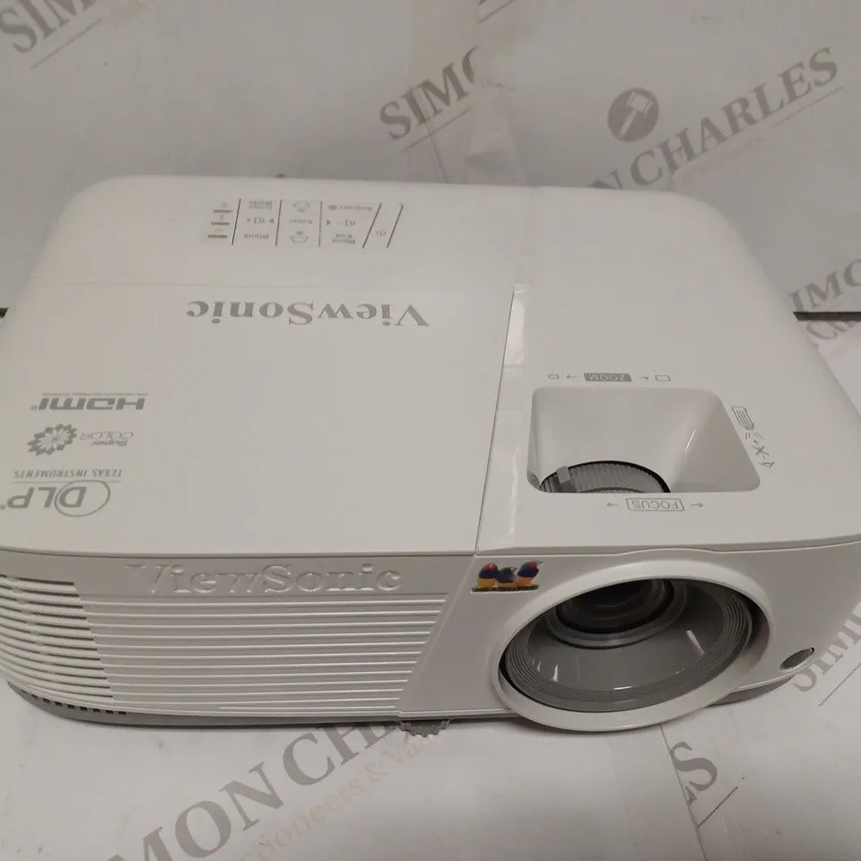 VIEWSONIC PA503S DLP PROJECTOR