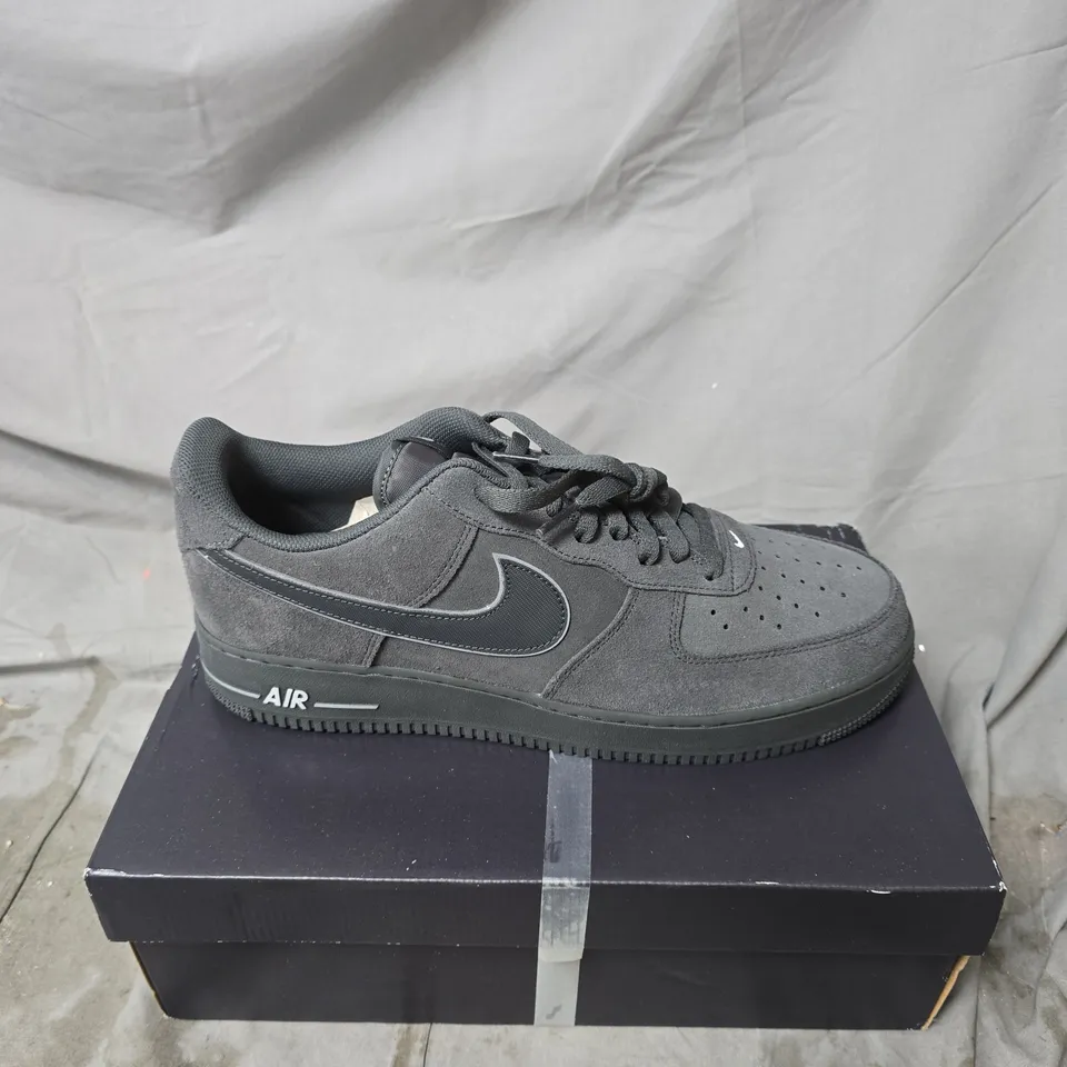 NIKE AIR FORCE 1 GREY SUEDE SNEAKERS – MEN'S (UK SIZE 13)