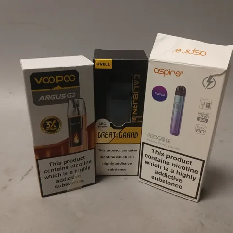 APPROXIMATELY 20 VAPES & E-CIGARETTES TO INCLUDE ASPIRE FLEXUS, VOOPOO ARGUS G2, UWELL CALIBURN, ETC