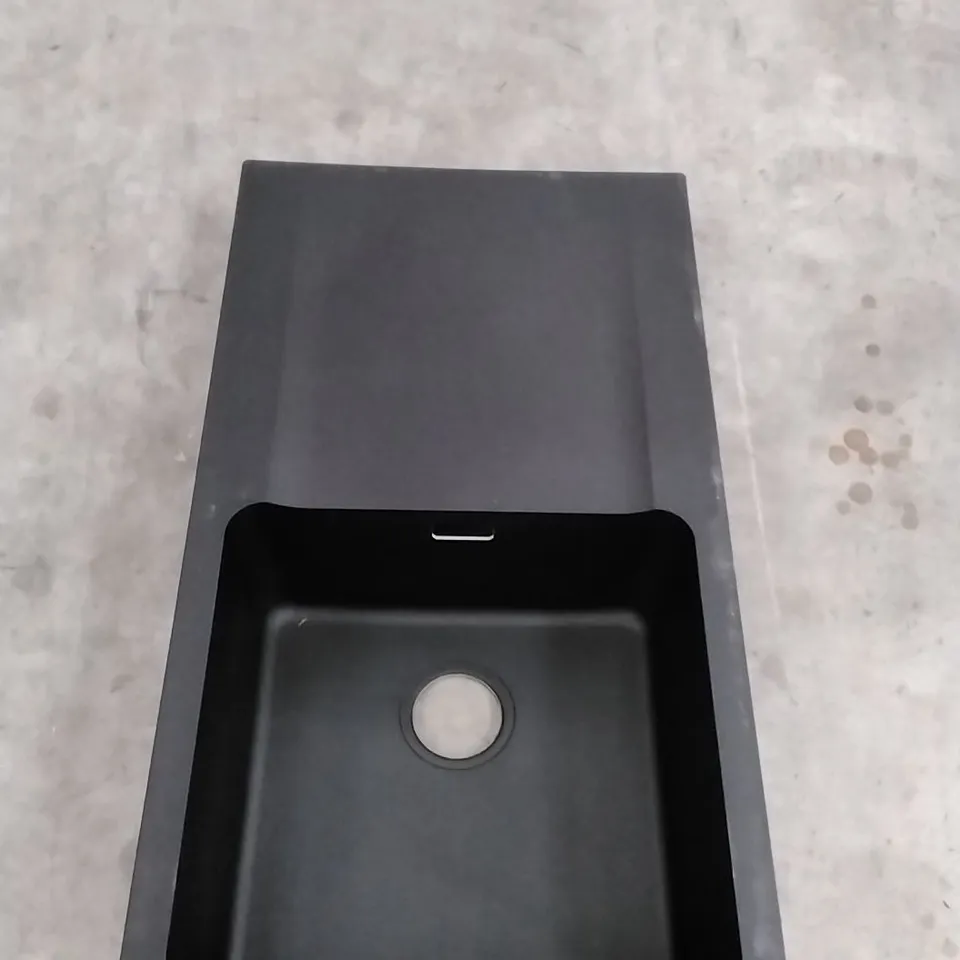 BOXED FRANKE 1 BOWL 1 DRAINER SINK - BLACK 
