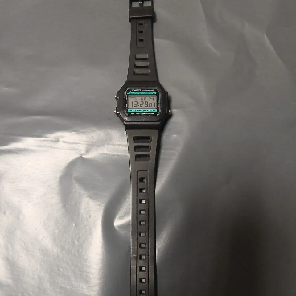 UNBOXED CASIO W-86 3298 WATCH WITH BLACK RUBBER STRAP