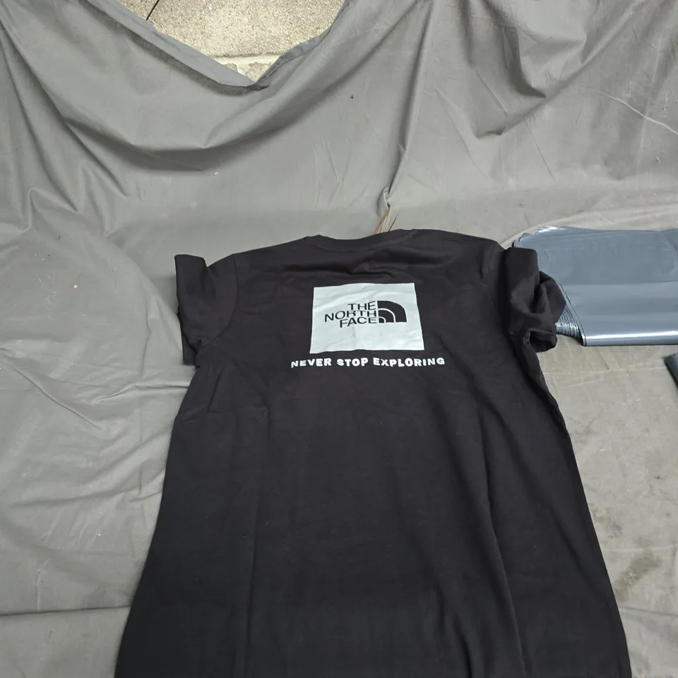 THE NORTH FACE MEN'S BLACK T‑SHIRT – LOGO CHEST, UK M (SIZE M) 
