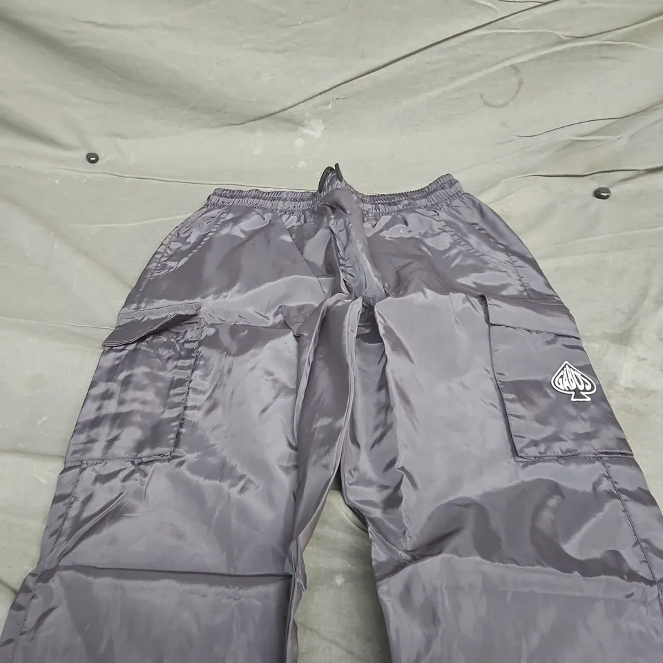 GABOS LONDON MEN'S TRACK PANTS – SIZE L – GREY