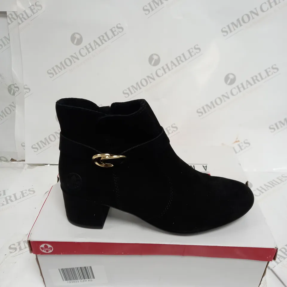 RIEKER BLACK HEEL ANKLE BOOT SIZE 5
