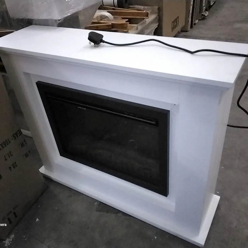 LED SURROUND FIRE SUITE
