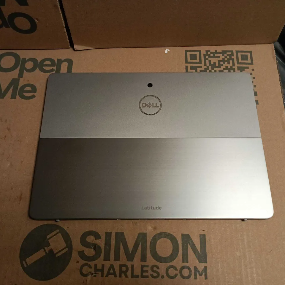 DELL LATITUDE 7200 2-IN-1 TABLET – 12.3-INCH DISPLAY, 16GB RAM, 512GB SSD – BOXED