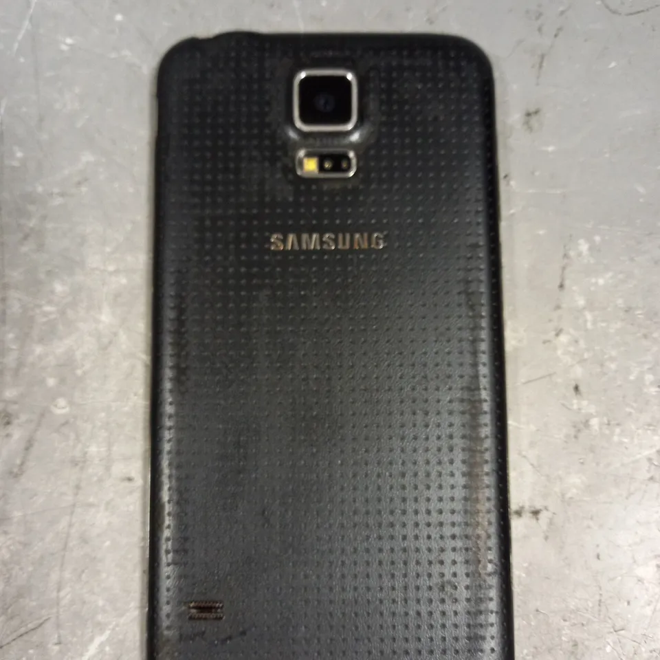 SAMSUNG GALAXY S5 SMARTPHONE 