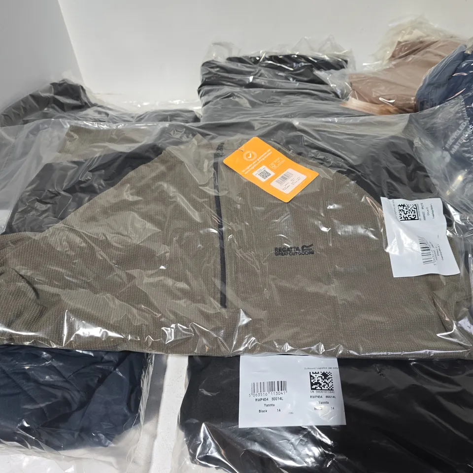 LOT OF APPROXIMATELY 11 ASSORTED BRAND NEW REGATTA AND DARE2BE CLOTHING ITEMS