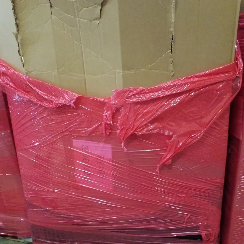 PALLET CONTAINING ASSORTED PRODUCTS INCLUDING TELESCOPIC LADDER WITH HOOK 5.0M, AIR COOLER, CAR MATS & SHOWER MIXER SYSTEM 