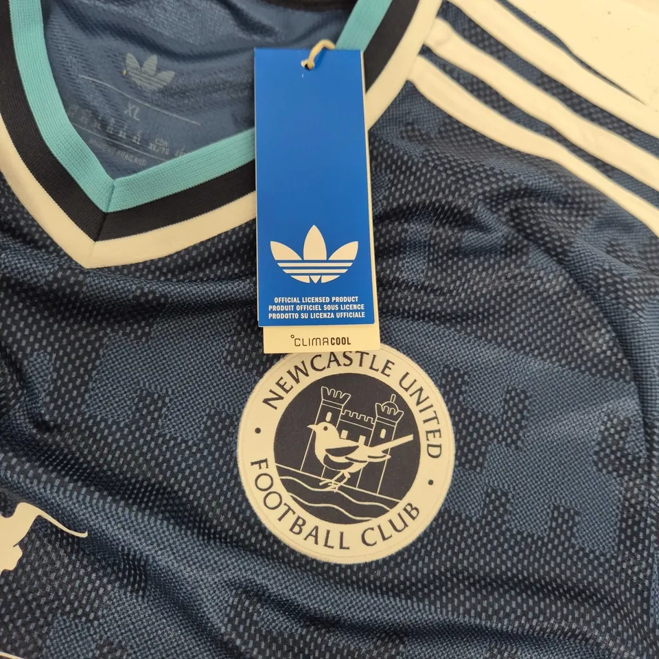 ADIDAS NEWCASTLE UNITED FC 2026/27 AWAY JERSEY - XL