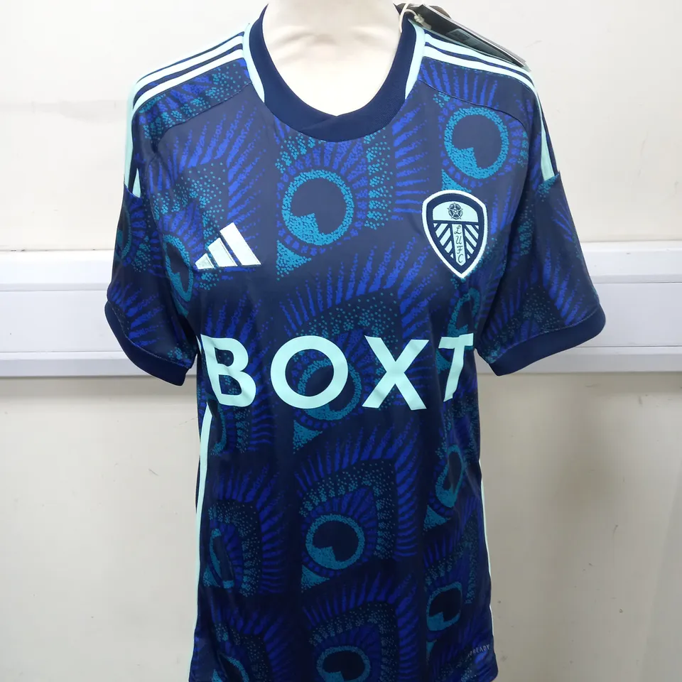 LEEDS UNITED FC AWAY SHIRT SIZE S