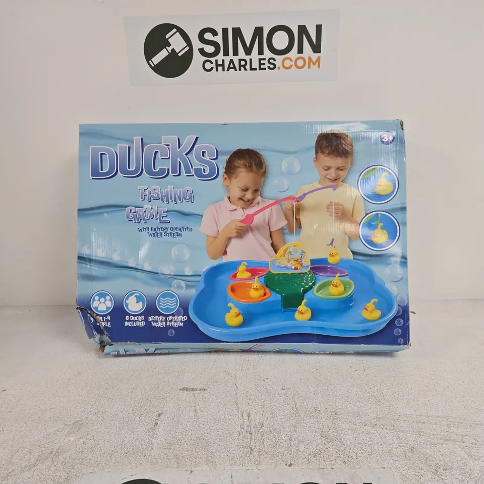 DUCKS FISHING GAME – BATTERY OPERATED WATER STREAM (BOXED) 