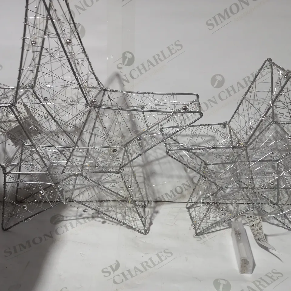 SET 2 LIGHT UP STAR ROOM DECORATIONS RRP £32.99