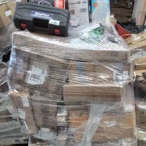 PALLET CONTAINING VARIOUS ASSORTED BOXED ITEMS TO INCLUDE: CAR PARTS, CORDLESS CHAIN SAW, EXPANDABLE HOSES, CLOUD PILLOS, STAINLESS STEEL LADDER AND LOTS MORE UNMARKED BOXED ITEMS 