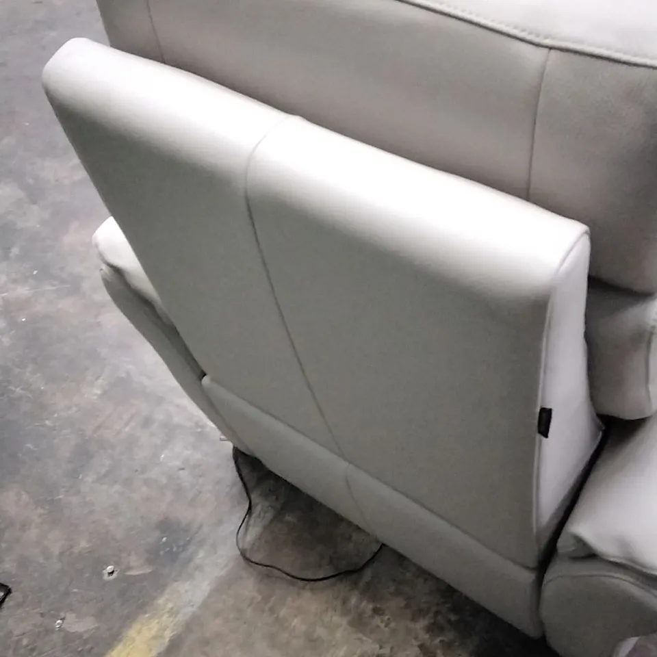QUALITY ITALIAN DESIGNER PLUTONE POWER RECLINER ARMCHAIR IN WHITE GREY LEATHER