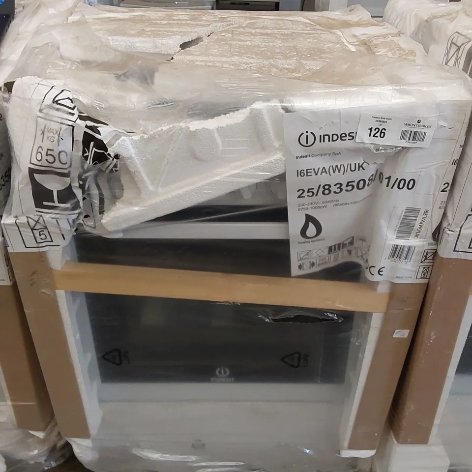 INDESIT OVEN 16 EVA (W) UK